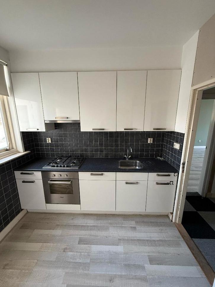 Complete keuken (AEG gaskook, Siemens vaat & Hotpoint oven), Huis en Inrichting, Keuken | Complete keukens, Gebruikt, Wit, Ophalen