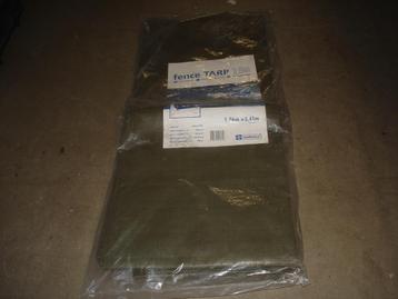 Hekwerkdekkleed beschikbaar voor biedingen