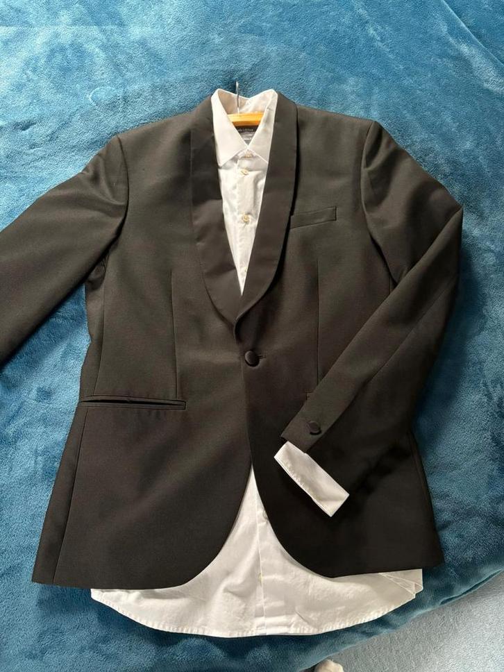 Mooi colbertjasje maat S met bijpassend wit overhemd, Kleding | Heren, Kostuums en Colberts, Zo goed als nieuw, Maat 46 (S) of kleiner