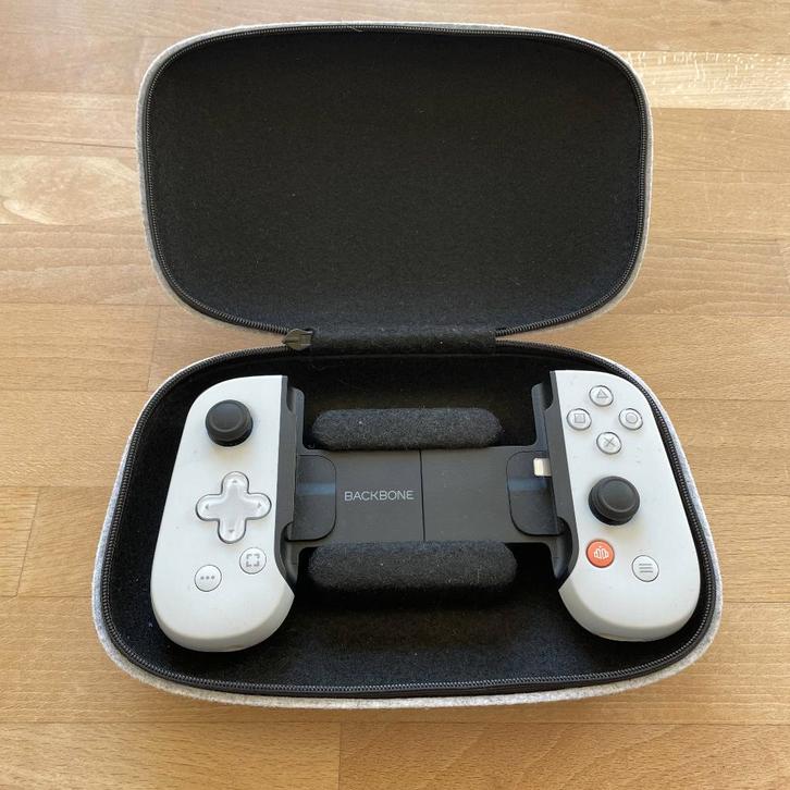 Backbone One (1st Gen iPhone lightning) incl PS-beschermhoes, Spelcomputers en Games, Spelcomputers | Sony PlayStation Consoles | Accessoires