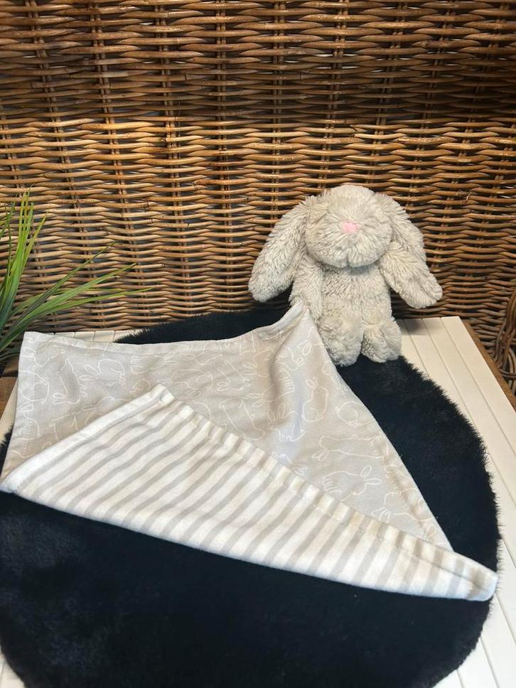 Primark early days konijn knuffeldoek knuffeldoekje knuffel, Kinderen en Baby's, Speelgoed | Knuffels en Pluche, Zo goed als nieuw