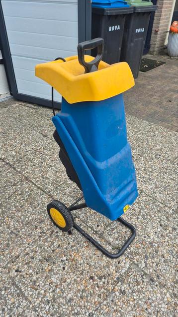 Houtversnipperaar - Tuinmachine beschikbaar voor biedingen
