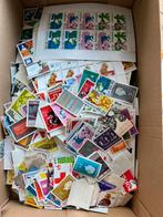 Doos Nederland postfris, Verzenden, Nederland