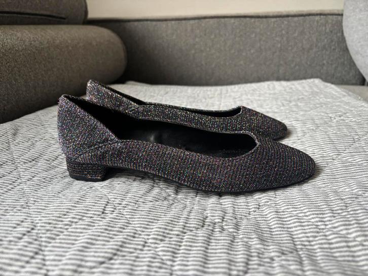 Zara glitter ballerina, loafers, platte flats, slip ons 36, Kleding | Dames, Schoenen, Nieuw, Instappers, Zwart, Ophalen of Verzenden