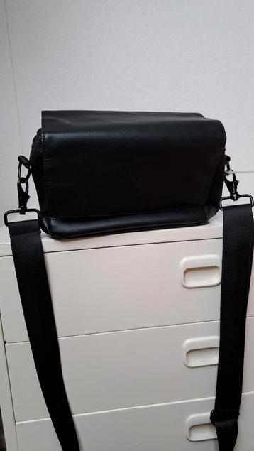 Nette Canon cameratas beschikbaar voor biedingen