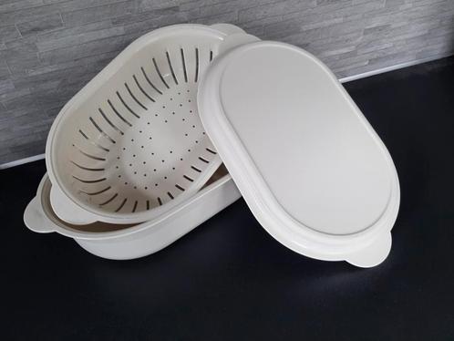 Tupperware serveerschaal serveerwonder ovaalvergietsaladekom, Huis en Inrichting, Keuken | Tupperware, Zo goed als nieuw, Schaal