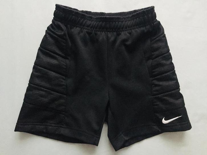 NIKE Korte Broek/Keepersbroek Maat 140-152 | 10-12 Jaar, Kinderen en Baby's, Kinderkleding | Maat 140, Zo goed als nieuw, Jongen of Meisje