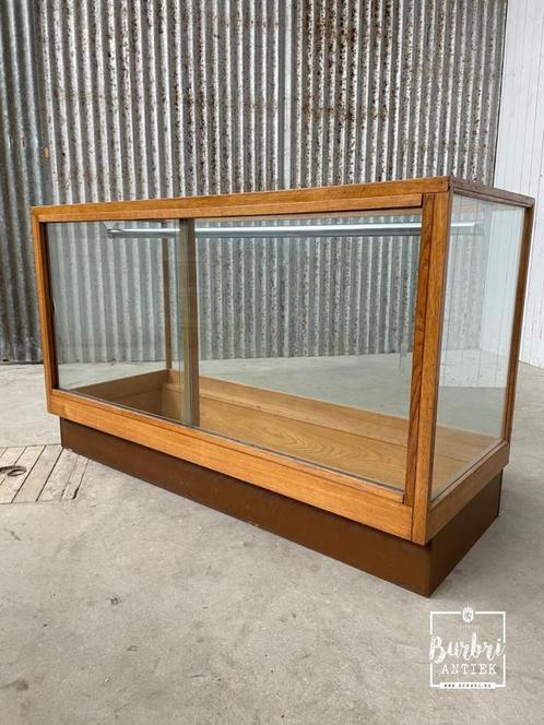 Mooie antieke glazen toonbank, Tuin en Terras, Tuinmeubel-accessoires, Ophalen of Verzenden