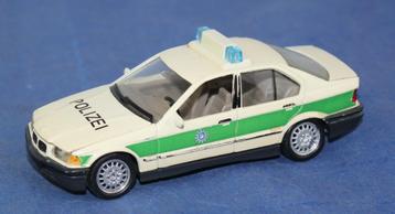 Solido 1/43 BMW serie 3 ‘Polizei’.