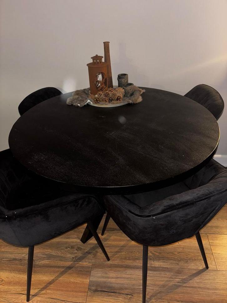 Zo goed als nieuwe mango houten tafel, Huis en Inrichting, Tafels | Eettafels, Zo goed als nieuw, 100 tot 150 cm, Vier personen