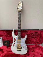 Ibanez PIA3761 Steve Vai signature stallion white 2024, Muziek en Instrumenten, Ophalen, Zo goed als nieuw, Solid body, Ibanez