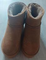 Look-a-like Uggs Platform Maat 39, Kleding | Dames, Schoenen, Ophalen of Verzenden, Nieuw, Bruin, Lage of Enkellaarzen