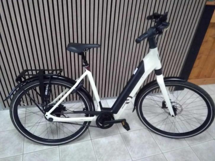 KOGA EVIA Pro "The Smart System" Lageinstap Alpine White Hig, Fietsen en Brommers, Elektrische fietsen, Gebruikt, Overige merken