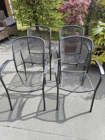 4 stuls aluminium tuinstoelen  beschikbaar voor biedingen