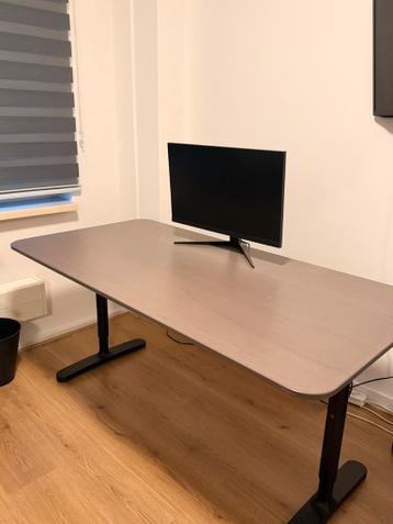 Ikea BEKANT Bureau – 160x80 cm, in goede staat - afbeelding 1