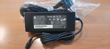 Delta adapter 220v  voeding  90 watt 7.5 nieuw! beschikbaar voor biedingen