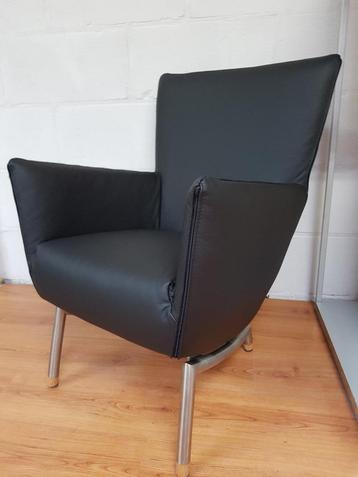 Label Foxxy fauteuil Gerard van den Berg refurbished beschikbaar voor biedingen