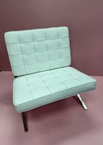 Paviljoen chair white leather, Huis en Inrichting, Fauteuils, Ophalen of Verzenden, Zo goed als nieuw, 75 tot 100 cm