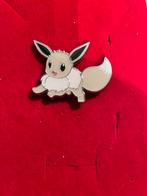 Pokemon PIN EEVEE, Hobby en Vrije tijd, Verzamelkaartspellen | Pokémon, Verzenden, Zo goed als nieuw