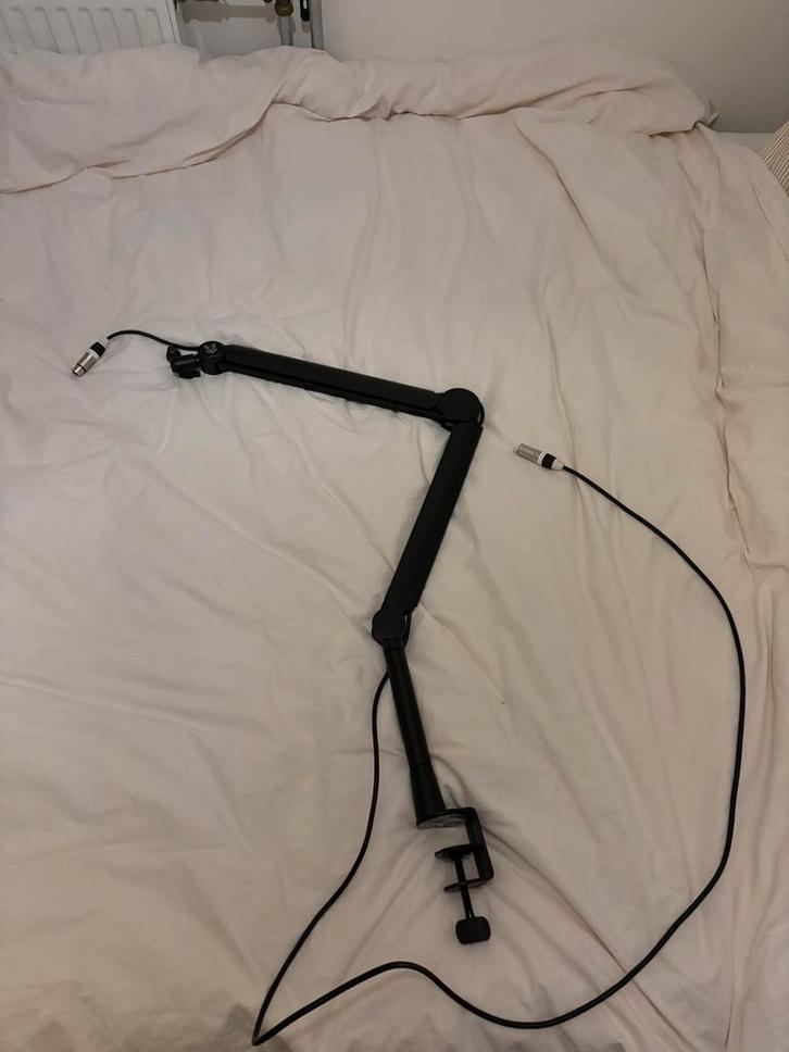 Boom-arm microfoon, Muziek en Instrumenten, Microfoons, Zo goed als nieuw, Studiomicrofoon, Ophalen of Verzenden