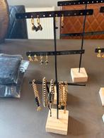 Restant oorbellen, armbanden en displays, Hobby en Vrije tijd, Kralen en Sieraden maken, Ophalen, Nieuw