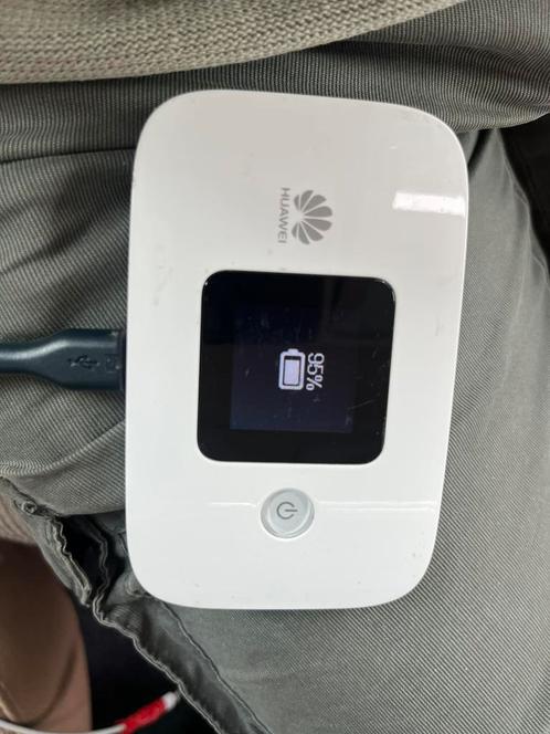Mobiele wifi mifi huawei met te goed, Computers en Software, WiFi-versterkers, Gebruikt, Ophalen of Verzenden
