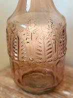 Elegante glazen vaas met decoratief reliëf, Huis en Inrichting, Woonaccessoires | Vazen, Ophalen, Overige kleuren, Minder dan 50 cm