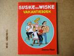 adv0968 suske en wiske vakantieboek derma plast, Eén stripboek, Ophalen, Gelezen