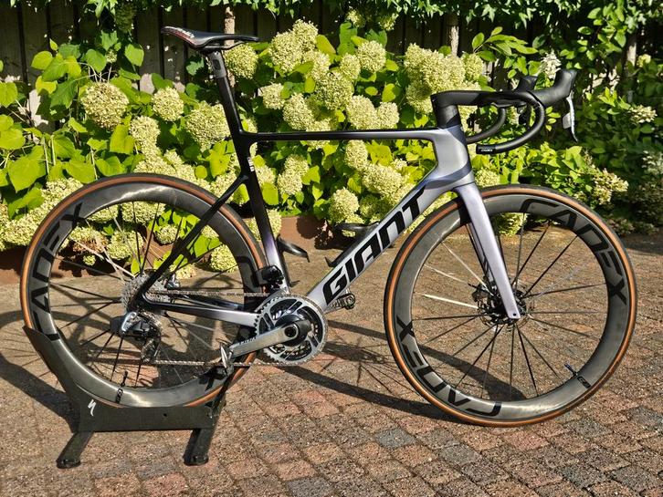 Giant Propel Advanced SL Disc 0  Sram Red Etap AXS M/L 2025, Fietsen en Brommers, Fietsen | Racefietsen, Zo goed als nieuw, Giant