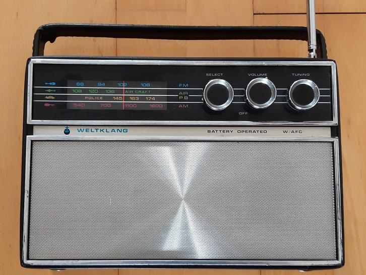 Weltklang vintage transistor radio, Audio, Tv en Foto, Radio's, Gebruikt, Ophalen