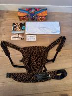Artipoppe zeitgeist leopard draagzak luipaard print, Kinderen en Baby's, Babydragers en Draagdoeken, Overige merken, Buik of Rug