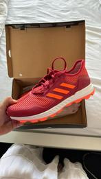 Ongedragen adidas hockeyschoenen!, Sport en Fitness, Hockey, Ophalen, Nieuw, Schoenen