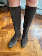 Pauw donkerbruine suède knielaars maat 39,5, Kleding | Dames, Hoge laarzen, Bruin, Pauw, Ophalen of Verzenden