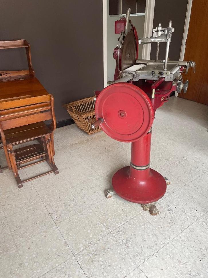snijmachine Berkel , vleessnijmachine gevraagd, Antiek en Kunst, Kunst | Overige Kunst, Ophalen of Verzenden