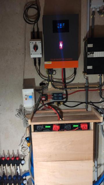 off grid set 10kwh 25,6v inclusief bekabeling  beschikbaar voor biedingen