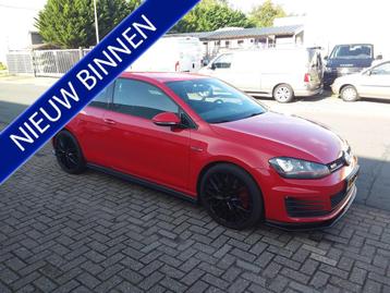Volkswagen Golf 2.0 TSI GTI Performance (bj 2014) beschikbaar voor biedingen