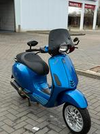 Vespa sprint 80cc Akrapovic, Fietsen en Brommers, Ophalen, Zo goed als nieuw, Benzine, Overige modellen