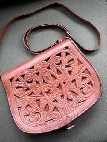 Handgemaakte vintage boho bruine leren schoudertas zadeltas beschikbaar voor biedingen