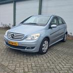 Mercedes-Benz B-Klasse 2.0 CDI B180 AIRCO TREKHAAK NAP APK, Auto's, Mercedes-Benz, Voorwielaandrijving, 400 kg, Origineel Nederlands