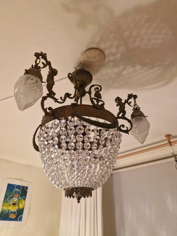 Gave antieke bronzen cupido kristallen engelen kroonluchter  beschikbaar voor biedingen