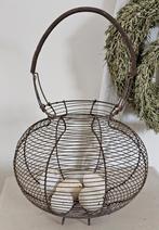 Groot oud Frans fil de fer eiermandje / draadmandje, Ophalen of Verzenden