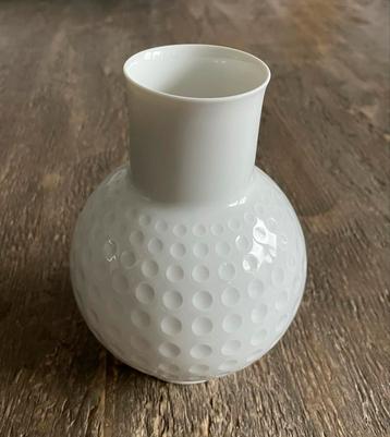 Arzberg Vaas Golfbal Wit - 19 cm beschikbaar voor biedingen