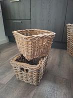 Degelijke rieten mandjes 2x groot 2x klein, Huis en Inrichting, Woonaccessoires | Schalen en Manden, Mand, Ophalen of Verzenden