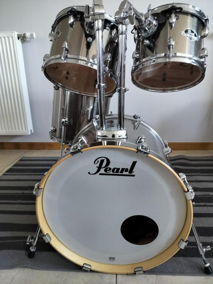 Drum Pearl Export met hi-at statief en bassdrumpedaal, Muziek en Instrumenten, Drumstellen en Slagwerk, Gebruikt, Pearl, Ophalen