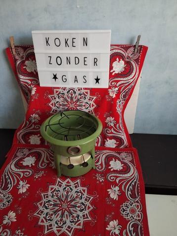 😯Zie 4 foto's.  Emaille  2 pitter ZO GOED ALS NIEUW  beschikbaar voor biedingen