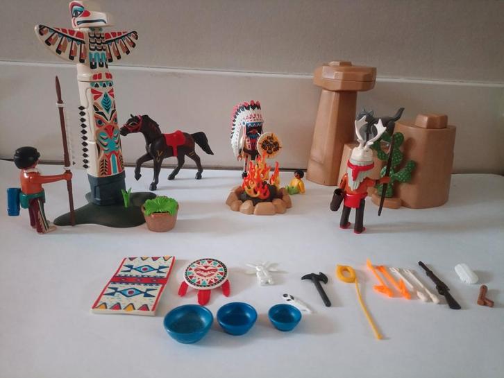 Playmobil Indianen met totempaal 5247, Kinderen en Baby's, Speelgoed | Playmobil, Zo goed als nieuw, Complete set, Ophalen of Verzenden