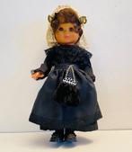 Nederlandse klederdracht pop, Verzamelen, Ophalen of Verzenden, Gebruikt, Pop