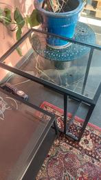 Glazen salontafel met zwart frame, Huis en Inrichting, Tafels | Salontafels, Ophalen, 100 tot 150 cm, 50 tot 100 cm, Minder dan 50 cm