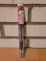 Nieuw! Oneill kleurrijke potloden met bloemmotief, Diversen, Schoolbenodigdheden, Nieuw, Ophalen of Verzenden