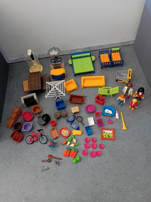 Playmobil gezin met huisinrichting, Kinderen en Baby's, Speelgoed | Playmobil, Gebruikt, Ophalen of Verzenden